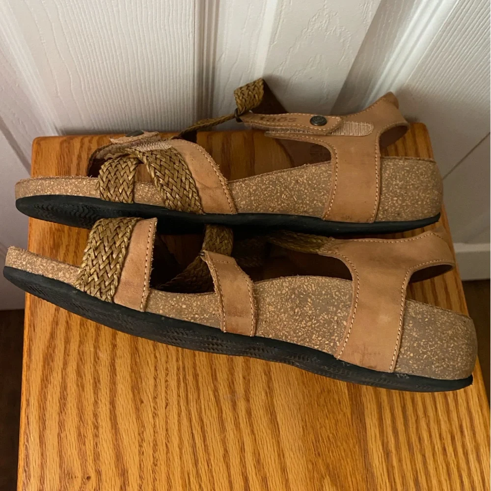 täōs Trulie Camel Woven Leather Strappy‎ Cork Comfort Sandal SZ 41 (10-10.5)